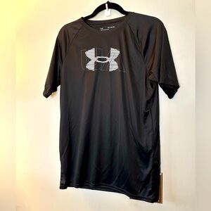 Youth XL under armour shirt black NWT